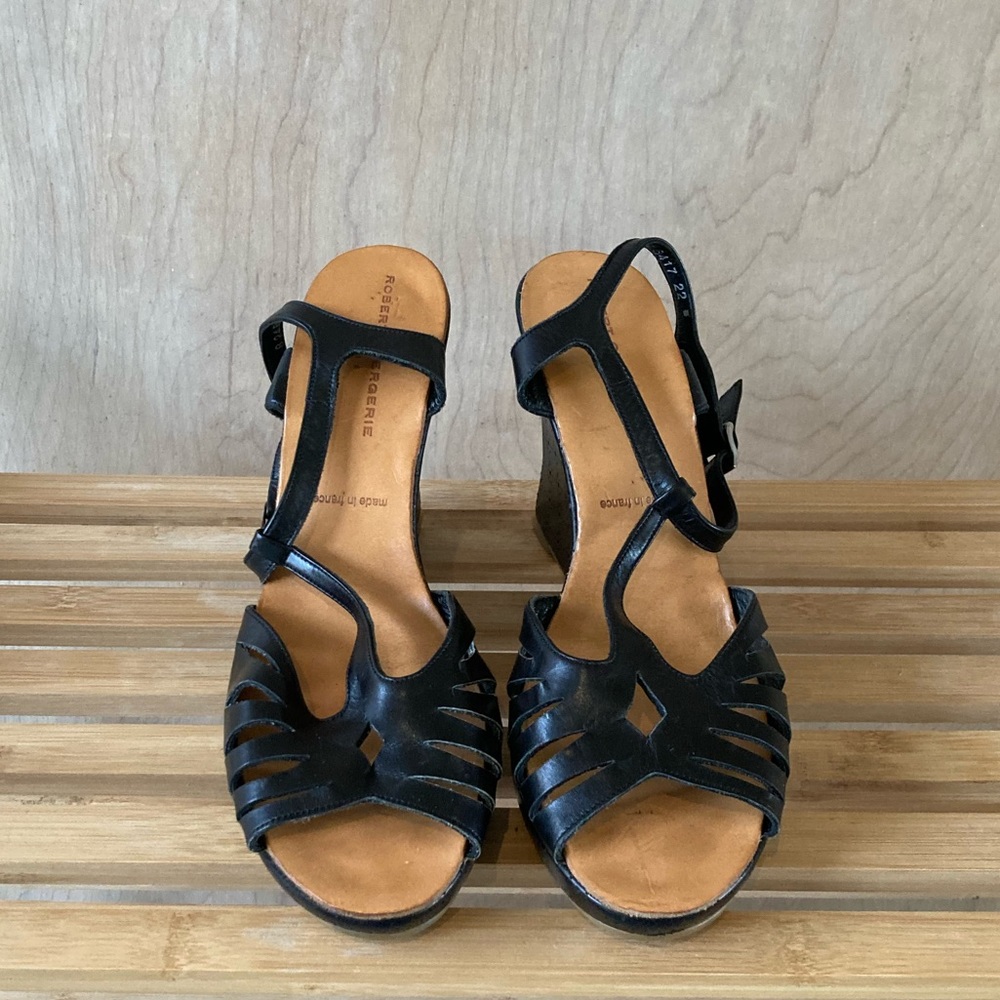 Robert Clergerie Wedges
